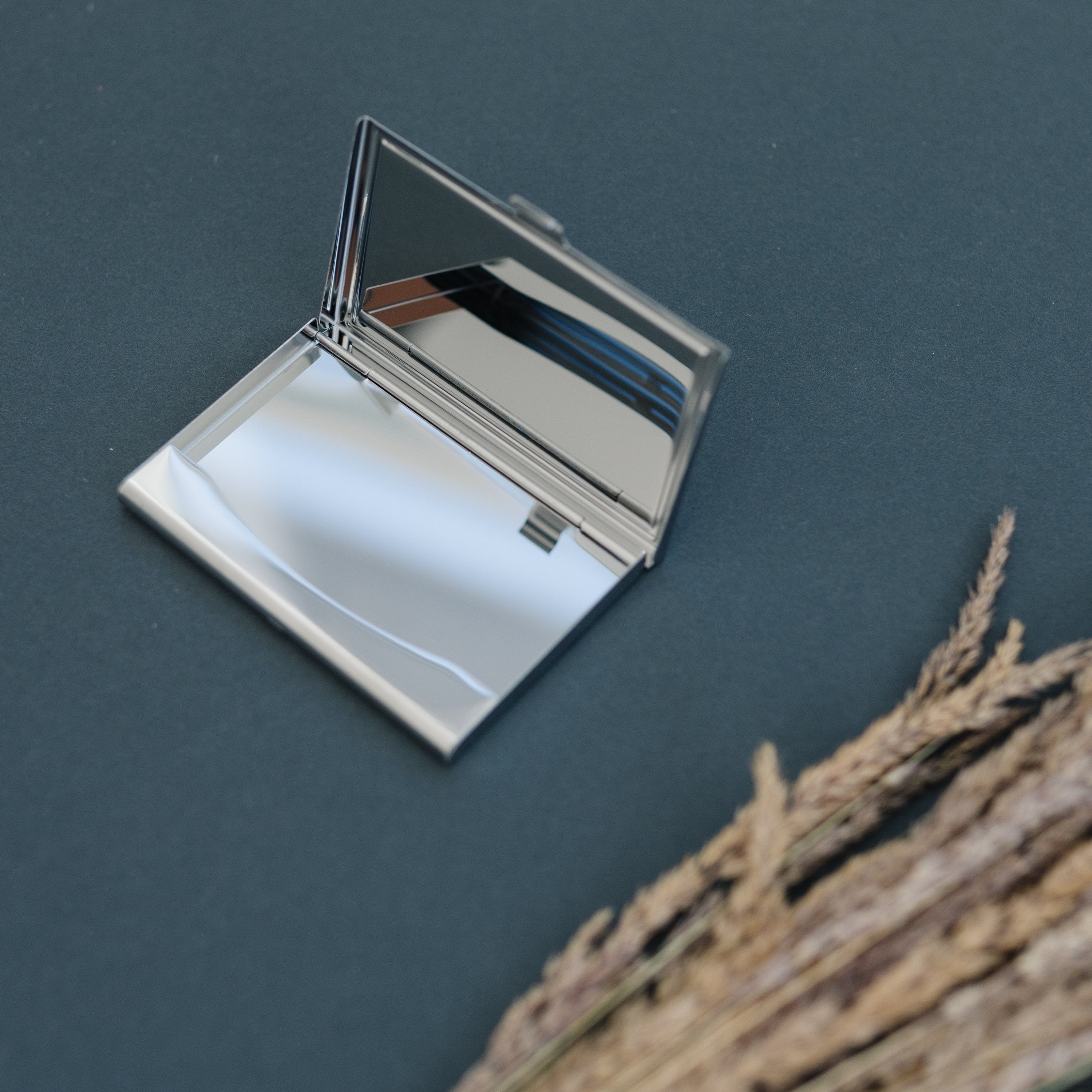 Engraved Bamboo Card Holder – Personalized Wood Business Case, Gift for Professionals