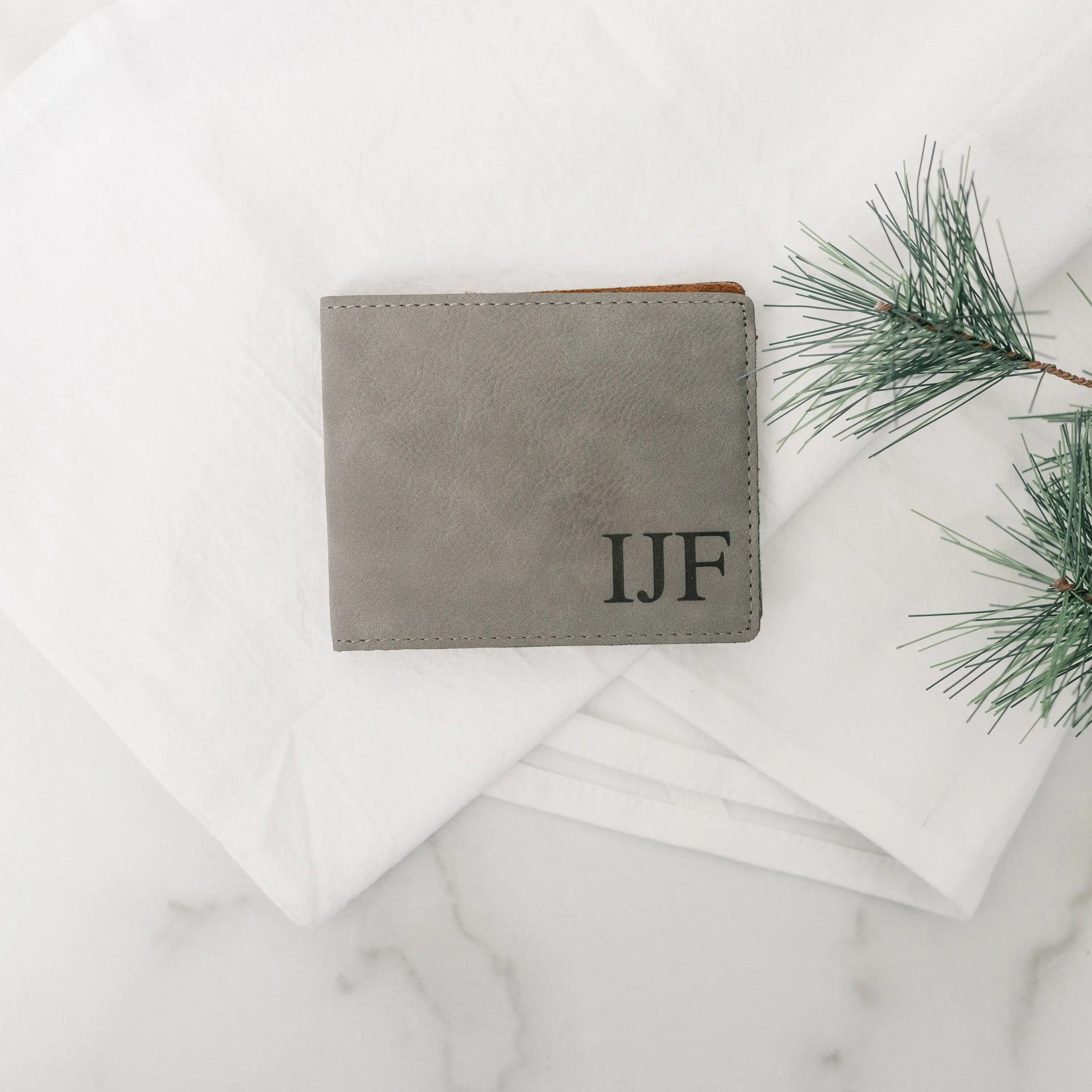 Groomsmen Gifts - Monogram Leather Wallet -  Personalized Mens Wallet Gift for Groomsman